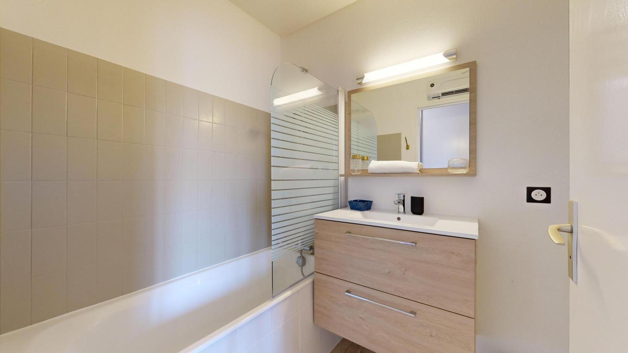 Expat Renting - L'Orient Express - Parking - Wifi Leilighet Toulouse Eksteriør bilde