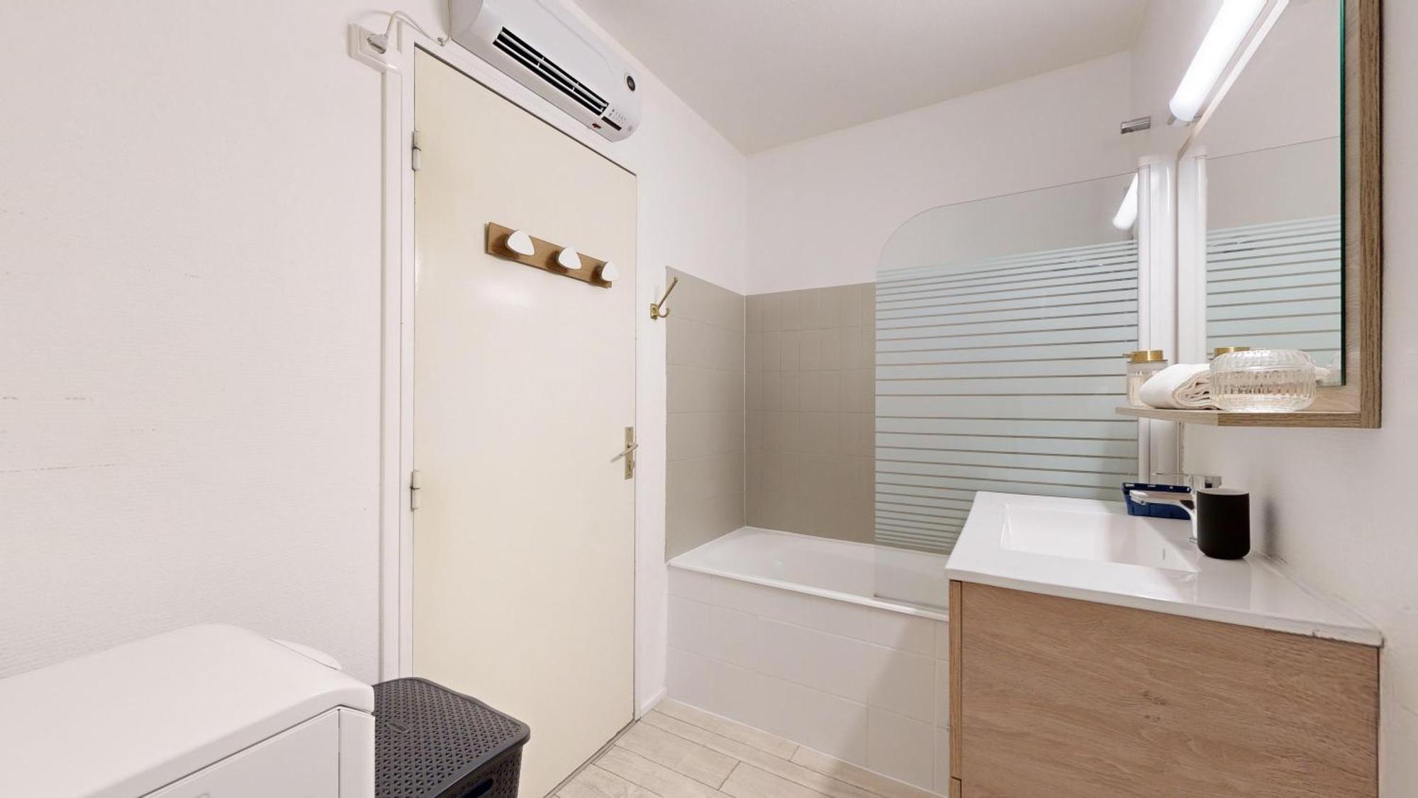 Expat Renting - L'Orient Express - Parking - Wifi Leilighet Toulouse Eksteriør bilde